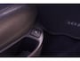 Peugeot 307 CC 2.0-16V Sport NAP navigatie PDC v+a climate-controlle cruise-controlle sportstoelen half leder wind-scherm stoelverwarming 17"-lmv regensensor