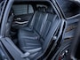 BMW 3-Serie Touring 330e xDrive M-Sport l LCI l HUD l Carbon l Pano l Trekhaak l Memory