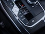 BMW 3-Serie Touring 330e xDrive M-Sport l LCI l HUD l Carbon l Pano l Trekhaak l Memory
