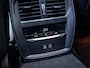 BMW 3-Serie Touring 330e xDrive M-Sport l LCI l HUD l Carbon l Pano l Trekhaak l Memory
