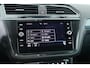 Volkswagen Tiguan 2.0 TSI 190PK 4-MOTION HIGHLINE BUSINESS R-LINE AUTOMAAT / NAVI / FULL-LED / CLIMA / LED / PDC / 19" LMV / WEGKLAP. TREKHAAK / ADAPT. CRUISE !!