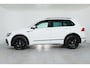 Volkswagen Tiguan 2.0 TSI 190PK 4-MOTION HIGHLINE BUSINESS R-LINE AUTOMAAT / NAVI / FULL-LED / CLIMA / LED / PDC / 19" LMV / WEGKLAP. TREKHAAK / ADAPT. CRUISE !!