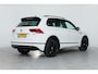 Volkswagen Tiguan 2.0 TSI 190PK 4-MOTION HIGHLINE BUSINESS R-LINE AUTOMAAT / NAVI / FULL-LED / CLIMA / LED / PDC / 19" LMV / WEGKLAP. TREKHAAK / ADAPT. CRUISE !!