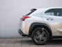 Lexus UX 250h Business Line 262Pk Winterpakket / Camera / Carplay / Adaptive Cruise