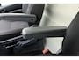 Peugeot Boxer 2.2 BlueHDi 120 L1H1 3.3t | Airco | In hoogte verstelbare zittingen | Parkeersensoren | Armsteunen | Centrale deurvergrendeling | Hill hold | Stuurbediening