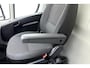 Peugeot Boxer 2.2 BlueHDi 120 L1H1 3.3t | Airco | In hoogte verstelbare zittingen | Parkeersensoren | Armsteunen | Centrale deurvergrendeling | Hill hold | Stuurbediening