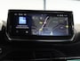 Peugeot e-2008 EV GT Avantage 54 kWh 156PK | 1ste eigenaar | AppleCarPlay/AndroidAuto | Climate Control | Adaptive Cruise Control | 360'Camera | FULL LED | Navigatie | LMV | Parkeersensoren | Privacy Glass | Isofix | Two-Tone | Sfeerverlichting |