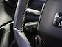 Peugeot e-2008 EV GT Avantage 54 kWh 156PK | 1ste eigenaar | AppleCarPlay/AndroidAuto | Climate Control | Adaptive Cruise Control | 360'Camera | FULL LED | Navigatie | LMV | Parkeersensoren | Privacy Glass | Isofix | Two-Tone | Sfeerverlichting |