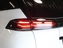 Peugeot e-2008 EV GT Avantage 54 kWh 156PK | 1ste eigenaar | AppleCarPlay/AndroidAuto | Climate Control | Adaptive Cruise Control | 360'Camera | FULL LED | Navigatie | LMV | Parkeersensoren | Privacy Glass | Isofix | Two-Tone | Sfeerverlichting |
