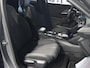 Peugeot e-2008 EV 156PK GT Avantage 54 kWh | 1ste eigenaar | ACCU 98% | AppleCarPlay/AndroidAuto | Climate Control | Adaptive Cruise Control | 360'Camera | FULL LED | Navigatie | LMV | Parkeersensoren | Privacy Glass | Isofix | Two-Tone | Sfeerverlichting |