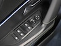 Peugeot e-2008 EV 156PK GT Avantage 54 kWh | 1ste eigenaar | ACCU 98% | AppleCarPlay/AndroidAuto | Climate Control | Adaptive Cruise Control | 360'Camera | FULL LED | Navigatie | LMV | Parkeersensoren | Privacy Glass | Isofix | Two-Tone | Sfeerverlichting |