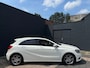 Mercedes-Benz A-klasse 200 Prestige | Automaat | Pano | Stoelverw. | Leder | H&K