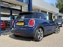 MINI Cooper 3-Deurs 1.5 60 Years Edition / Automaat / NL-Auto / Open-Panodak / Head-Up Display / Vol-Leder / Stoelverwarming / Cruise-Control / Apple-Carplay & Android-Auto / Draadloze-Telefoonlader / Climate-Control / Keyless / LED / PDC V+A / 17'' LMV / ENZ.
