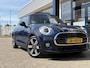 MINI Cooper 3-Deurs 1.5 60 Years Edition / Automaat / NL-Auto / Open-Panodak / Head-Up Display / Vol-Leder / Stoelverwarming / Cruise-Control / Apple-Carplay & Android-Auto / Draadloze-Telefoonlader / Climate-Control / Keyless / LED / PDC V+A / 17'' LMV / ENZ.