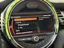 MINI Cooper 3-Deurs 1.5 60 Years Edition / Automaat / NL-Auto / Open-Panodak / Head-Up Display / Vol-Leder / Stoelverwarming / Cruise-Control / Apple-Carplay & Android-Auto / Draadloze-Telefoonlader / Climate-Control / Keyless / LED / PDC V+A / 17'' LMV / ENZ.