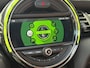 MINI Cooper 3-Deurs 1.5 60 Years Edition / Automaat / NL-Auto / Open-Panodak / Head-Up Display / Vol-Leder / Stoelverwarming / Cruise-Control / Apple-Carplay & Android-Auto / Draadloze-Telefoonlader / Climate-Control / Keyless / LED / PDC V+A / 17'' LMV / ENZ.