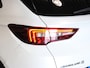 Opel Grandland X 1.2 130PK Turbo Business Executive | 1ste eigenaar | Trekhaak | AppleCarplay/AndroidAuto | Camera | Climate Control | Cruise Control | Dodehoekdetectie | LMV | Navigatie | Parkeersensoren | DAB Radio | Isofix | Privacy Glass | Elektrische Klep |