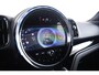 MINI Countryman Cooper S E ALL4 Active Cruise Control - Elektrisch verwarmde/verstelbare stoelen - Comfort acces - Driving Assistant - Head up - Getinte ruiten - Achteruitrijcamera - MINI Navigatiesysteem -