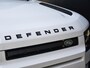 Land Rover Defender 110 2.0 P400e l Schuif-/kantel Panorama dak l Black Pack l Stuurwielverwarming l Trekhaak l Treekplank