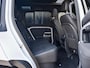 Land Rover Defender l Schuif-/kantel Panorama dak l Black Pack l Stuurwielverwarming l Trekhaak l Treekplank