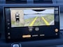 Land Rover Defender l Schuif-/kantel Panorama dak l Black Pack l Stuurwielverwarming l Trekhaak l Treekplank
