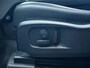 Land Rover Defender 110 2.0 P400e l Schuif-/kantel Panorama dak l Black Pack l Stuurwielverwarming l Trekhaak l Treekplank