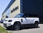 Land Rover Defender l Schuif-/kantel Panorama dak l Black Pack l Stuurwielverwarming l Trekhaak l Treekplank