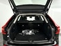 Volvo XC60 T6 Plug-in hybrid AWD Ultra Dark | SOH 100% | Panoramadak | 360° camera | Harman Kardon | Head-up Display | Stoel- en Stuurverwarming | Trekhaak