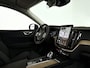 Volvo XC60 T6 Plug-in hybrid AWD Ultra Dark | SOH 100% | Panoramadak | 360° camera | Harman Kardon | Head-up Display | Stoel- en Stuurverwarming | Trekhaak