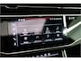 Audi Q8 60 TFSI E Quattro Competition 490PK | Pano | Kleppenuitlaat | B&O | 4 Wielsturing | VOL! Fabrieksgarantie