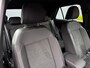 Volkswagen T-Roc 1.5 TSI R-Line | 150 PK | Trekhaak | IQ-Light | Camera | Stoelverwarming | Beats | PDC Rondom |