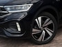 Volkswagen T-Roc 1.5 TSI R-Line | 150 PK | Trekhaak | IQ-Light | Camera | Stoelverwarming | Beats | PDC Rondom |
