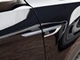 Volkswagen T-Roc 1.5 TSI R-Line | 150 PK | Trekhaak | IQ-Light | Camera | Stoelverwarming | Beats | PDC Rondom |