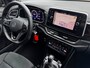 Volkswagen T-Roc 1.5 TSI R-Line | 150 PK | Trekhaak | IQ-Light | Camera | Stoelverwarming | Beats | PDC Rondom |