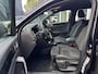Volkswagen T-Roc 1.5 TSI R-Line | 150 PK | Trekhaak | IQ-Light | Camera | Stoelverwarming | Beats | PDC Rondom |