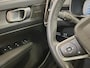 Volvo XC40 2.0 B3 R-Design | Stoel/Stuur verwarming | Adaptieve Cruise | Parkeersensoren V+A | Parkeercamera | Extra getint glas | Harman/Kardon | BLIS | Volvo on Call |