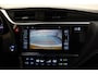 Toyota Auris 1.8 Hybrid Executive [ Navi Half Leder Stoelverwarming ]