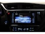 Toyota Auris 1.8 Hybrid Executive [ Navi Half Leder Stoelverwarming ]