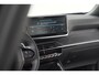 Peugeot 2008 Hybrid 136 e-DCS6 Style | Apple Carplay | Parkeersensoren | Climate control