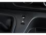 Renault Master T35 2.3 dCi 180 L2H2 DC PB Edition Camera, Cruise, Carplay, LED, 2 x Schuifdeur, Multimedia, 180pk, 6 zitplaatsen, Uniek!