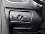 Volvo V40 Cross Country 1.5 T3 Dynamic Edition | Trekhaak | Panoramadak | Keyless | PDC V+A en Camera | Premium Sound | Navigatie | Extra Getint Glas |