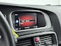 Volvo V40 Cross Country 1.5 T3 Dynamic Edition | Trekhaak | Panoramadak | Keyless | PDC V+A en Camera | Premium Sound | Navigatie | Extra Getint Glas |