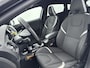 Volvo V40 Cross Country 1.5 T3 Dynamic Edition | Trekhaak | Panoramadak | Keyless | PDC V+A en Camera | Premium Sound | Navigatie | Extra Getint Glas |