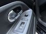 Volkswagen Up! 1.0 High Up! AUTOMAAT AIRCO CRUISE NAVI