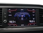 SEAT Leon 1.5 TSI STYLE ULTIMATE EDITION+ TREKHAAK | CARPLAY | CAMERA | DAB | NAVIGATIE