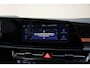 Kia Niro EV e-Niro DynamicLine 64.8 kWh 3-fase [ Navi Adapt.cruise Apple / Android Camera Stoel-en stuurverwarming ]