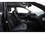 Kia Niro EV e-Niro DynamicLine 64.8 kWh 3-fase [ Navi Adapt.cruise Apple / Android Camera Stoel-en stuurverwarming ]
