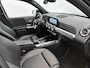 Mercedes-Benz GLB 200 automaat Luxury 7-persoons | Trekhaak | Panorama schuifdak | MultiBeam Led | Lederlook + Memory Seats | Keyless Go| 360gr camera | Inclusief 24 maanden Mercedes-Benz Certified garantie voor Europa.