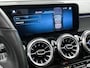 Mercedes-Benz GLB 200 automaat Luxury 7-persoons | Trekhaak | Panorama schuifdak | MultiBeam Led | Lederlook + Memory Seats | Keyless Go| 360gr camera | Inclusief 24 maanden Mercedes-Benz Certified garantie voor Europa.