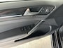 Volkswagen Golf 2.0 TSI 4Motion R 300 PK Schuif/kantel dak | Carplay | Camera | Trekhaak